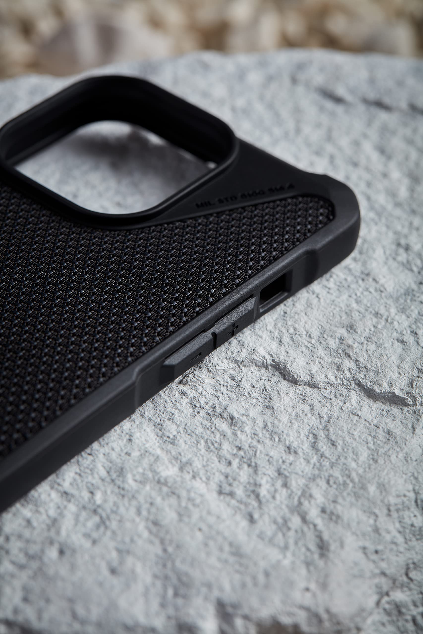 URBAN ARMOR GEAR UAG Designed for iPhone 14 Pro Case Kevlar Black 6.1" Metropolis LT Built-in Magnet Compatible with MagSafe Charging Featherlight Heavy Duty Shockproof Slim Rugged Protective Cover - Image 6