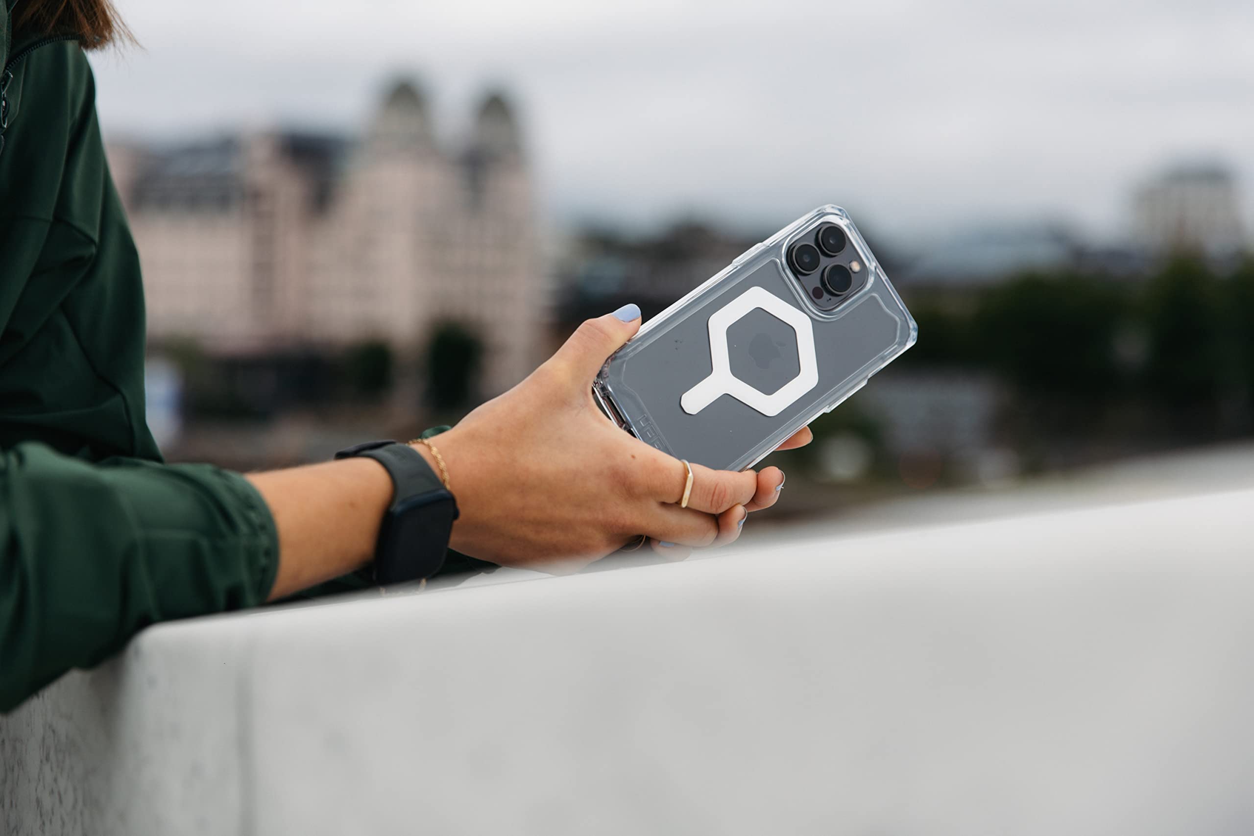 URBAN ARMOR GEAR UAG Designed for iPhone 14 Pro Case Translucent Clear Ice 6.1" Plyo Built-in Magnet Compatible with MagSafe Charging Lightweight Slim Shockproof Transparent Protective Cover - Image 6