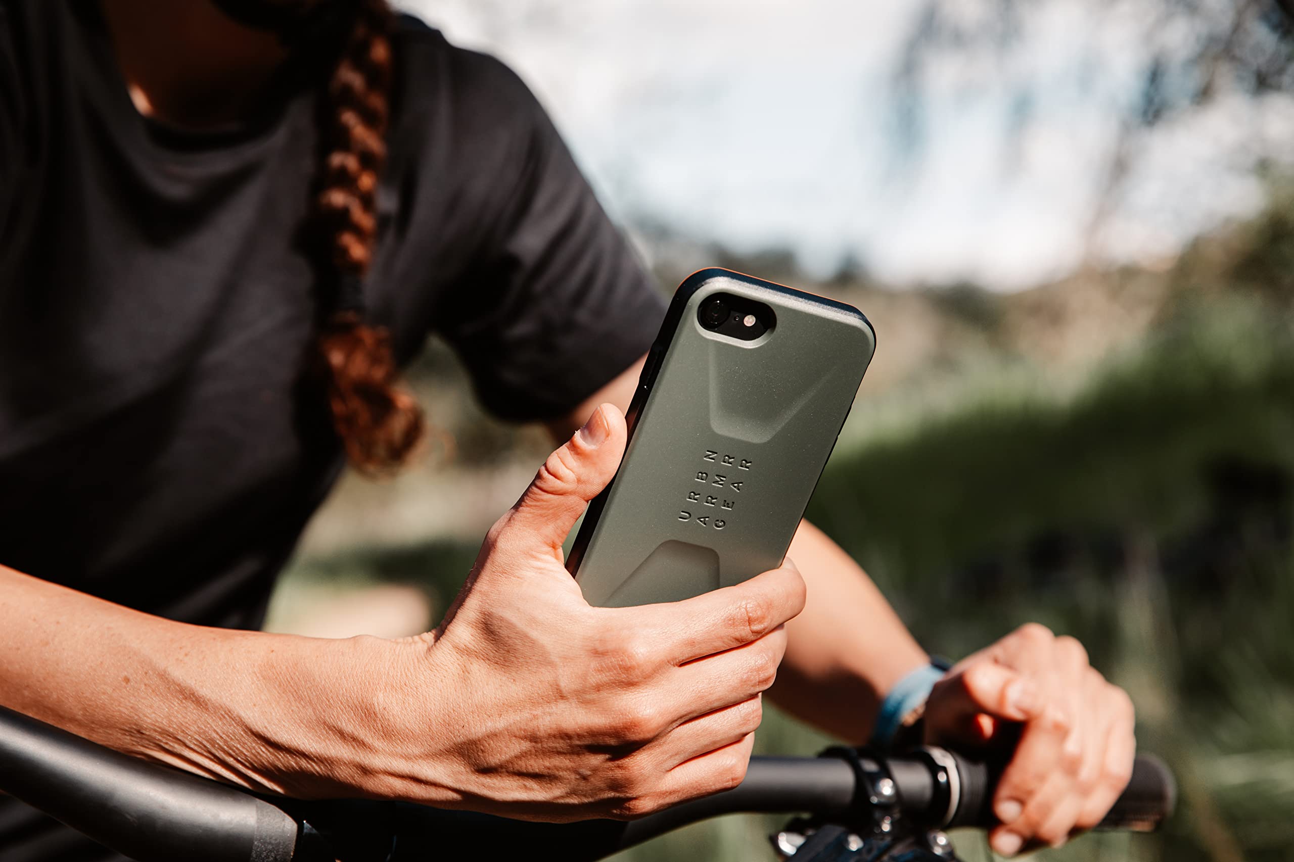 URBAN ARMOR GEAR UAG Designed for iPhone SE (2022) Case [4.7-inch Screen] Sleek Ultra-Thin Shock-Absorbent Civilian Protective Cover, Olive - Image 6